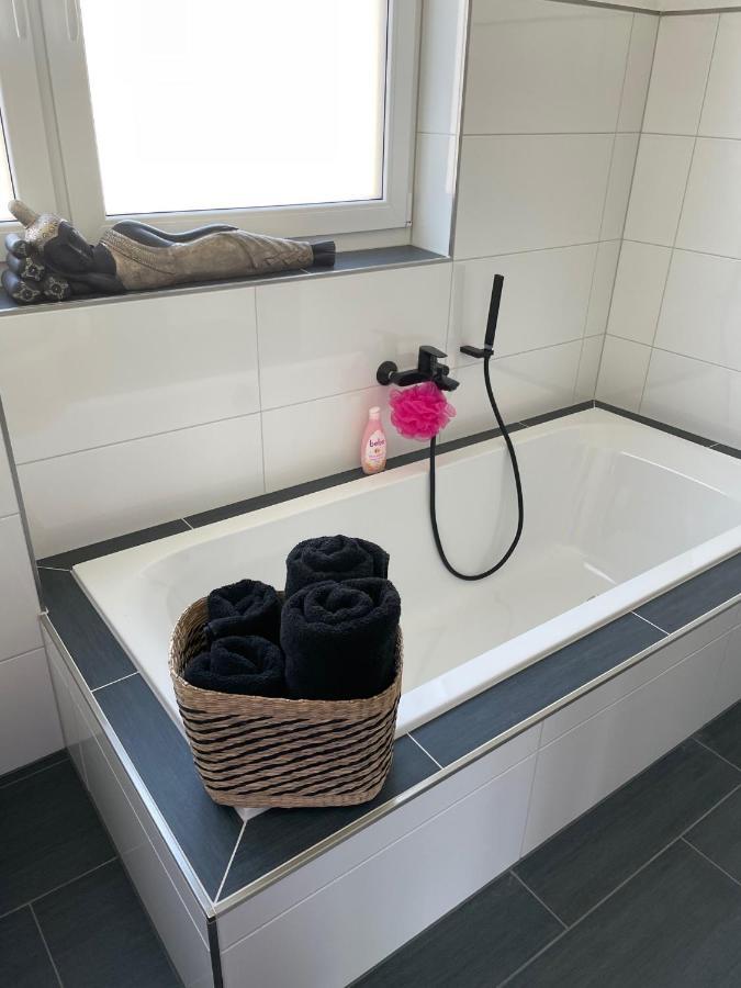 Apartments Saaldorf-Ferienhaus Mit 6 Apartments 45Qm-120Qm Direkt Am Thueringer Meer-Bleilochtalsperre Бад-Лобенштайн Екстер'єр фото